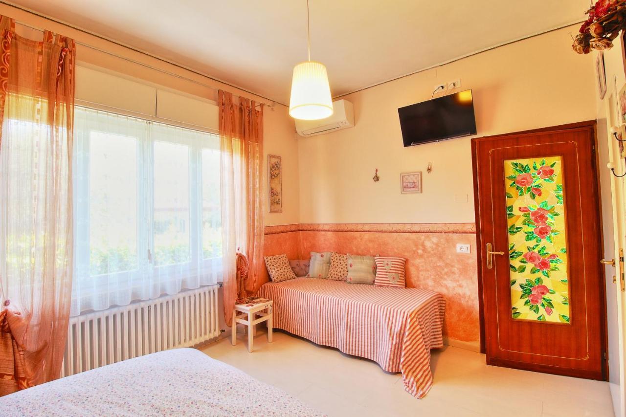 Villa Le Fate Dimora Di Charme Con Piscina 라찌제 외부 사진