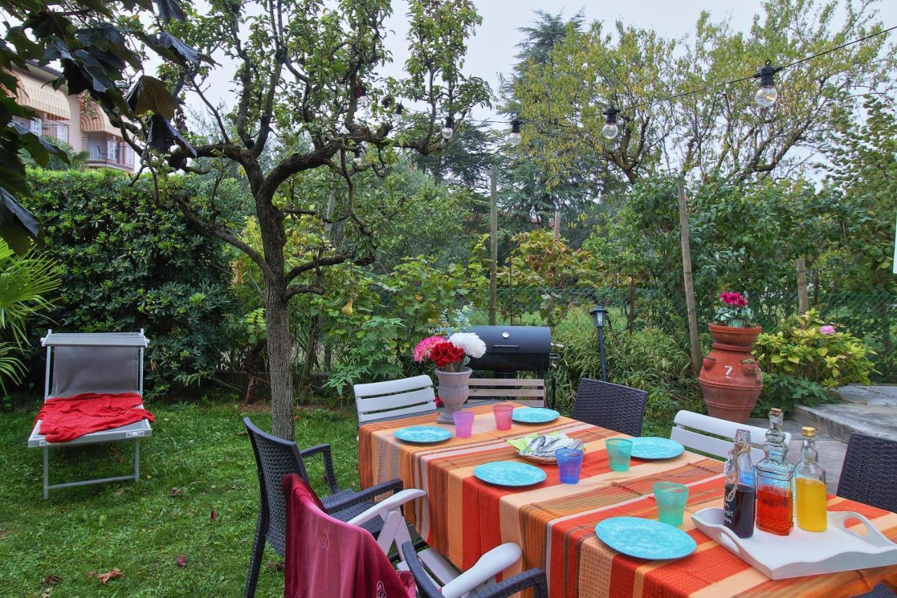 Villa Le Fate Dimora Di Charme Con Piscina 라찌제 외부 사진